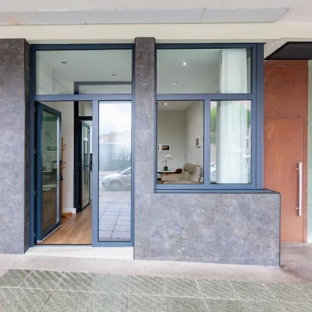 Apartament Poniente Playa Avg Gijón