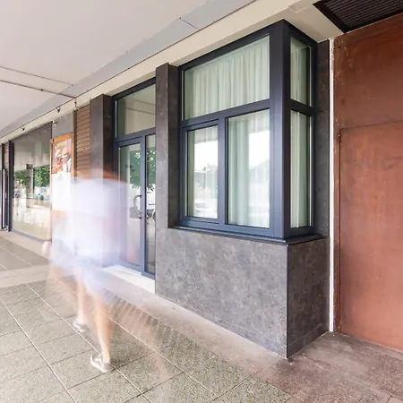 Poniente Playa Avg גיחון