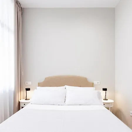 Poniente Playa Avg דירה